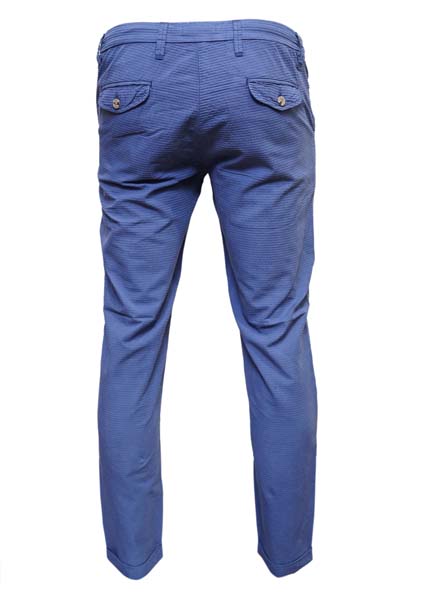 CHINOS
